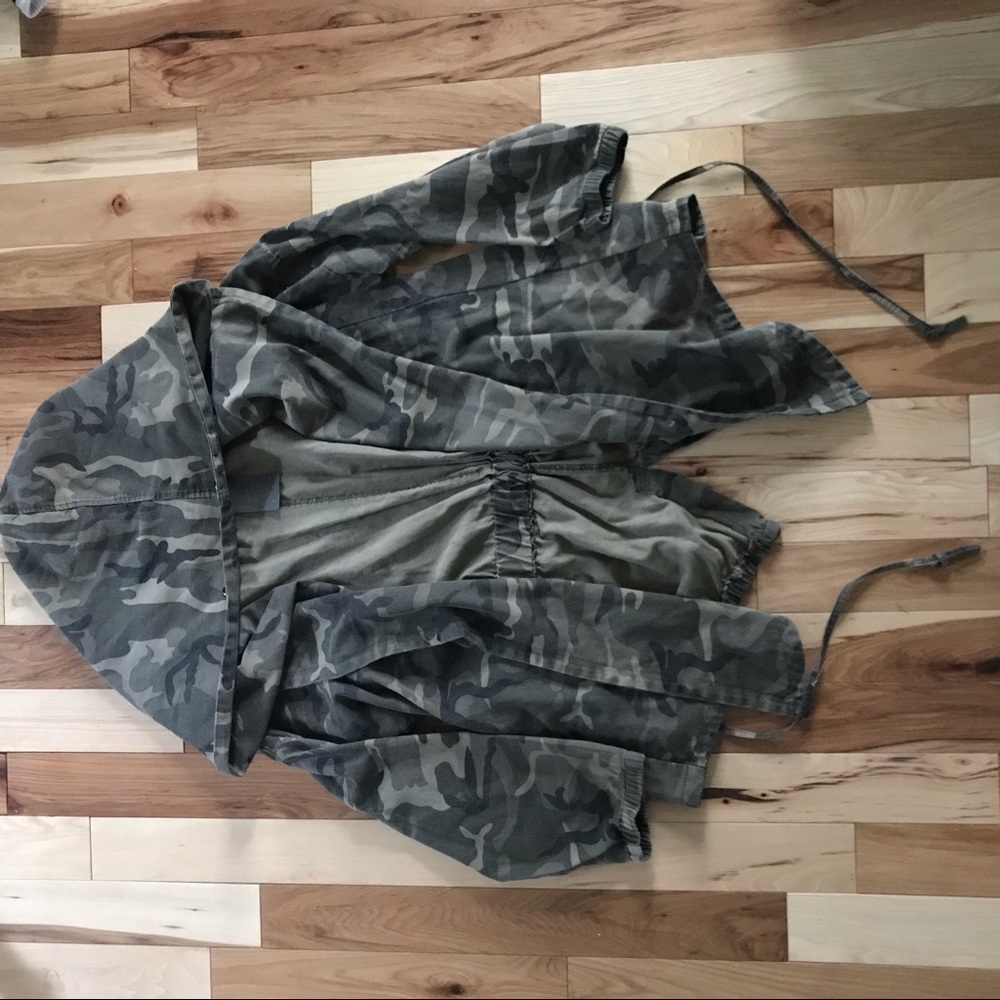 Camo jacket - Picture 5 of 11